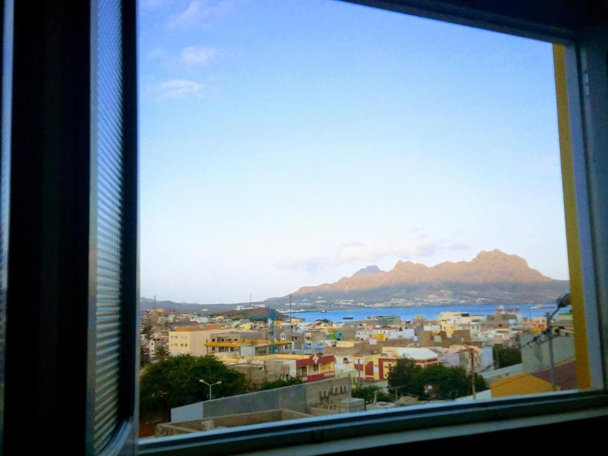 Casa Bom Dia Hotell Mindelo Exteriör bild