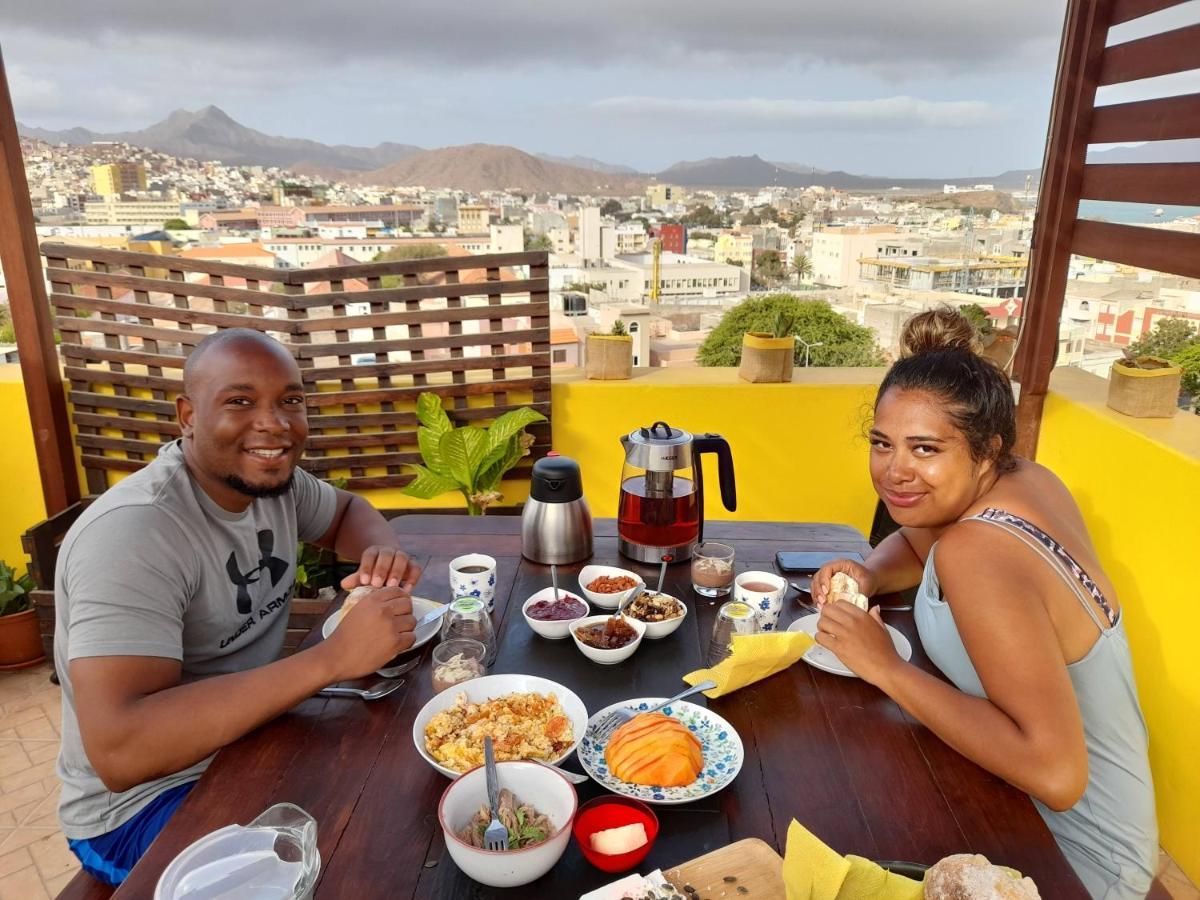 Casa Bom Dia Hotell Mindelo Exteriör bild